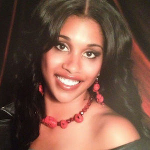 Meet your Posher, Christina